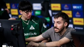 2025年7月29日更新：全面更换武器动画，小镇教堂开天窗！猎鹰图一乐出局